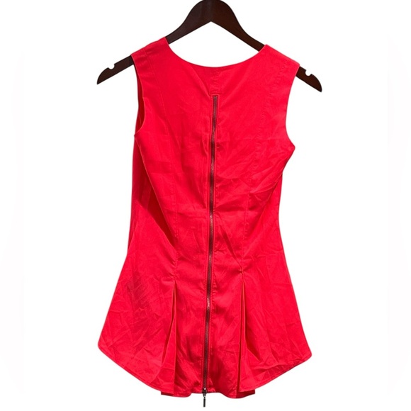 H&M Neon Pink V-Neck Peplum Zipper Back Top - Picture 5 of 5